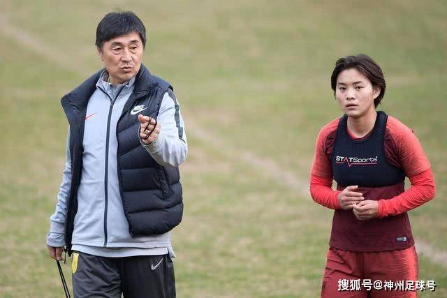 割裂历史 偏颇取舍：驳汉谋“围棋三大贡献者”片面论