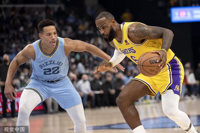 孙铭徽13+12胡金秋24分 广厦克四川取3连胜