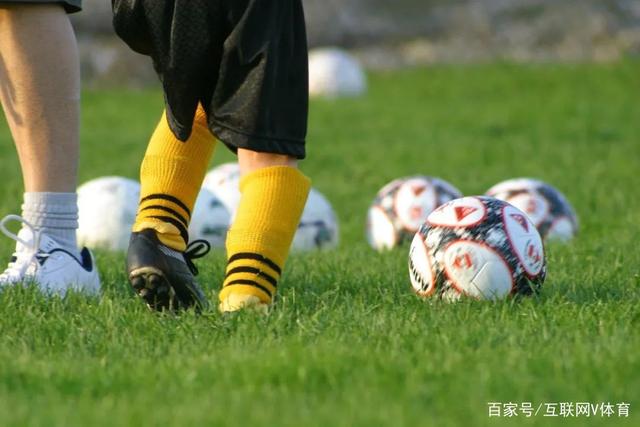 湖人官宣签回21岁前锋 夏季联赛场均4分3篮板