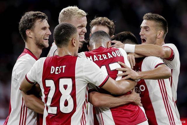 米切尔39分班凯罗38+16 骑士抢七逆转魔术晋级